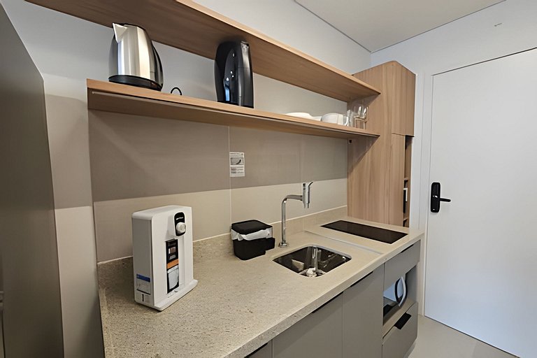 Studio com excelente localização no Tatuapé