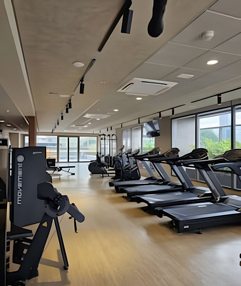 Studio novo e equipado no Anália Franco