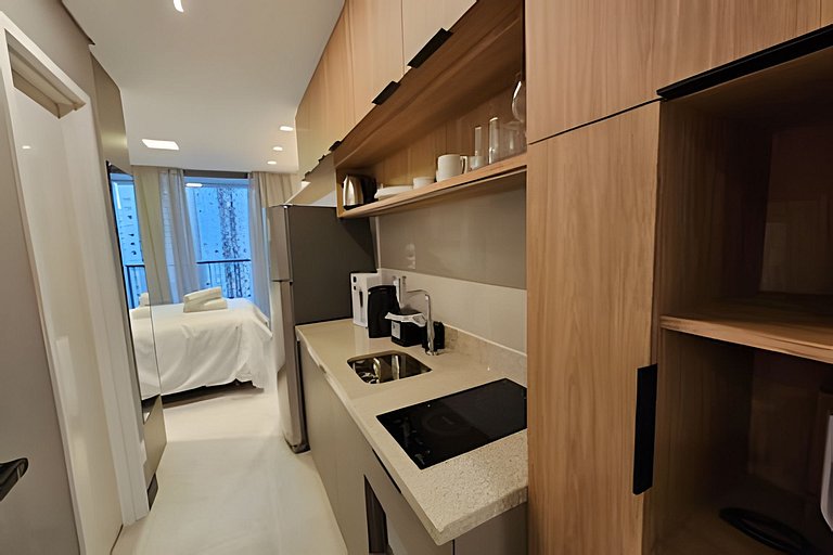 Studio completo próximo ao Shopping.