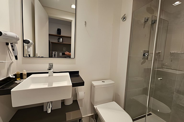 Studio completo próximo ao Shopping.