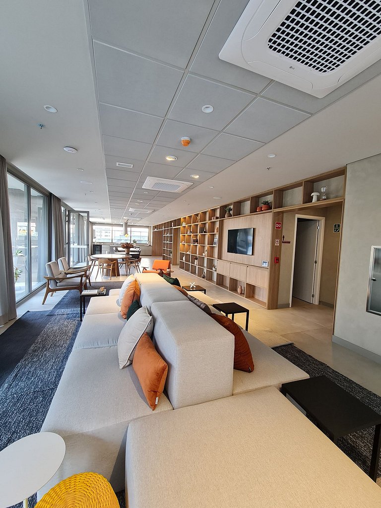 Studio novo e equipado no Anália Franco