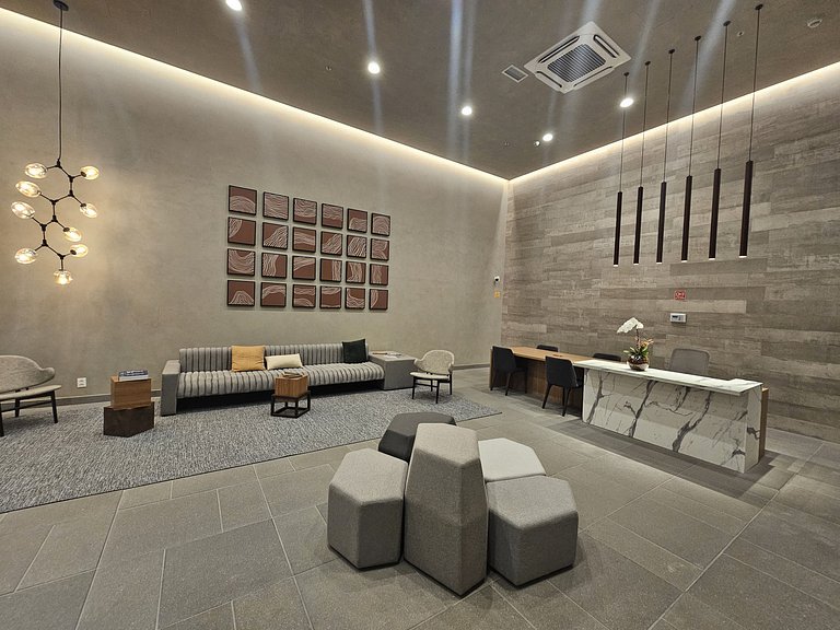 Studio completo próximo ao Shopping.