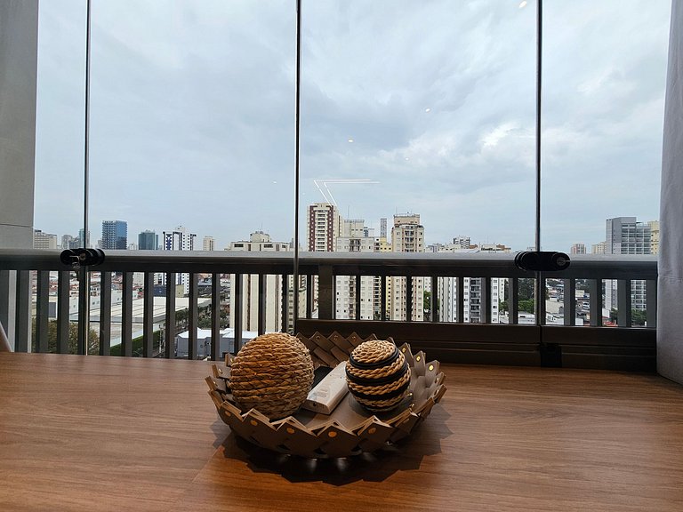 Studio novo e equipado no Tatuapé