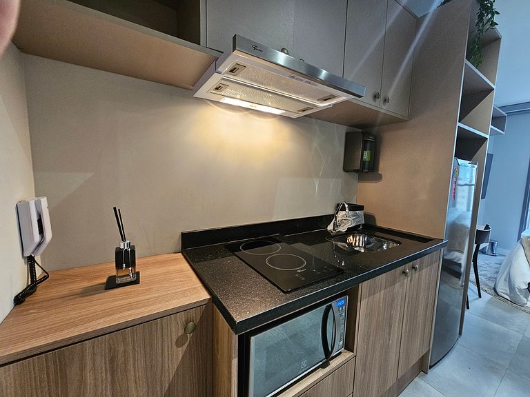 Studio Funcional no Almagah 227 | 200m Metrô