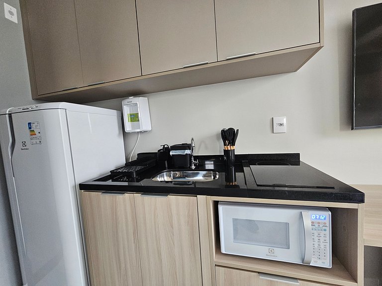 Studio funcional e bem localizado no Carrão