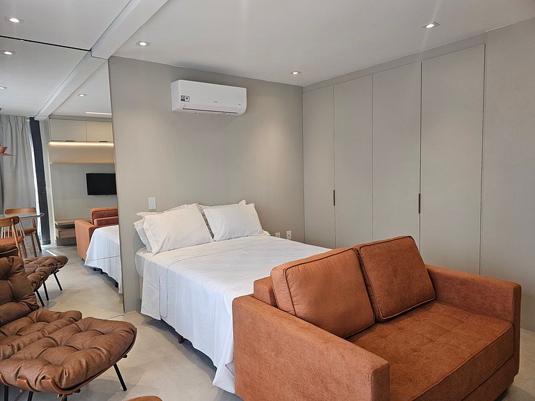 Studio próximo H. São Luís, Shopping Anália Franco