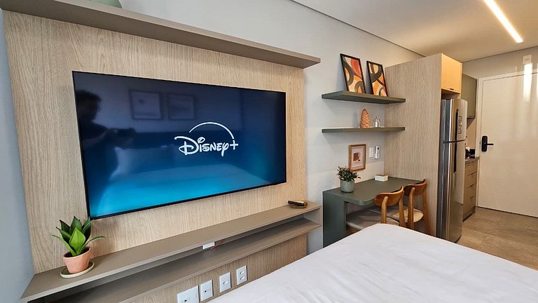 Studio novo e moderno em um edifício exclusivo