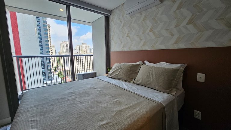 Studio novo e moderno em um edifício exclusivo