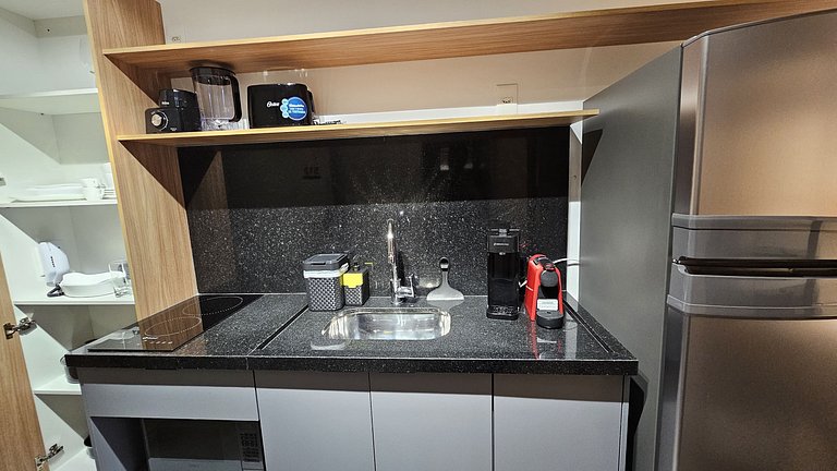 Novo studio c/ ótima localização